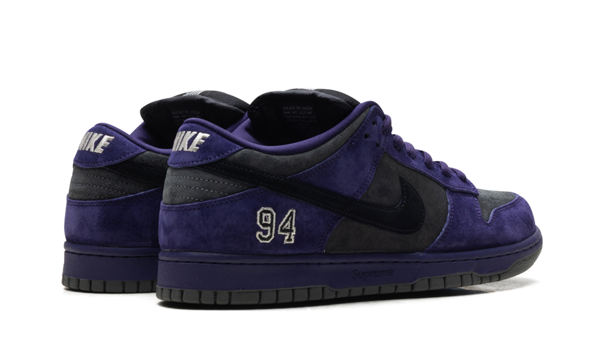 SB Dunk Low "Supreme - Ink" HQ8487 500