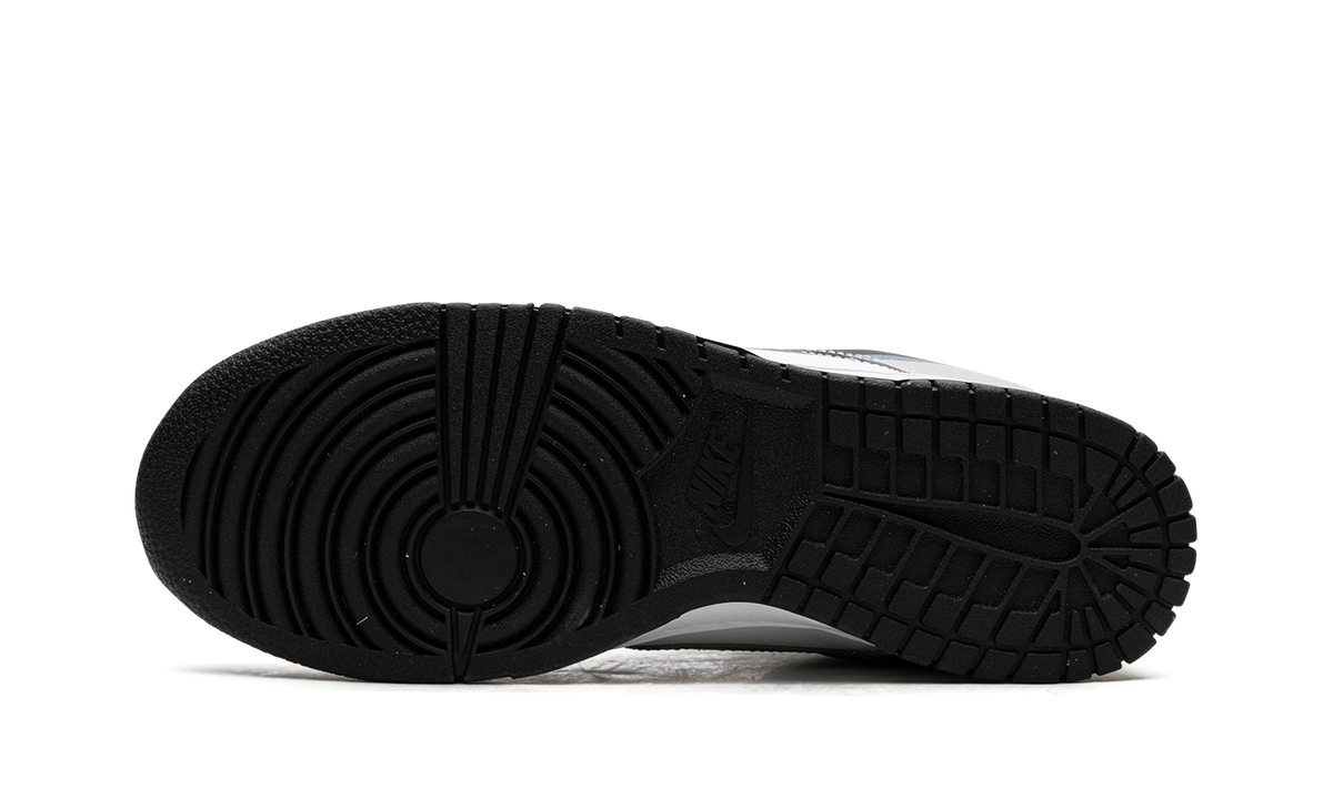 Dunk Low "Stencil Swoosh" FD0661 100